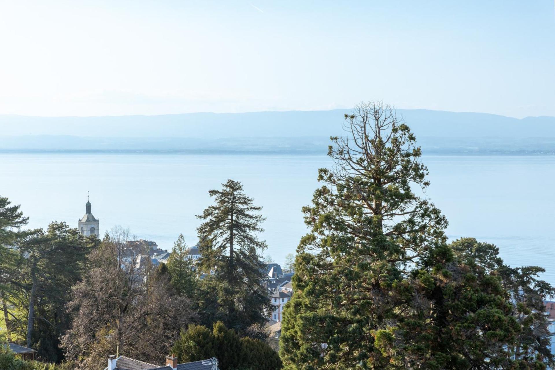 Cote Lac Hostel Evian Екстериор снимка